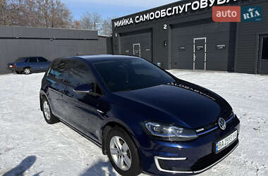 Хетчбек Volkswagen e-Golf 2017 в П'ятихатках