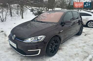 Хетчбек Volkswagen e-Golf 2017 в Кам'янець-Подільському