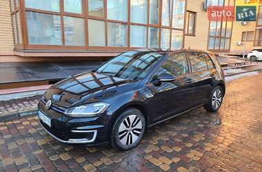 Хетчбек Volkswagen e-Golf 2018 в Вінниці