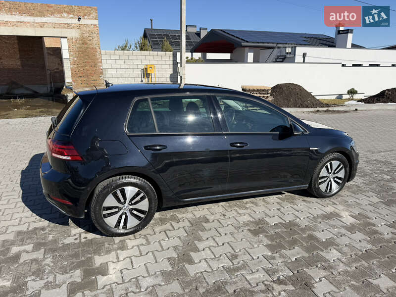 Хэтчбек Volkswagen e-Golf 2018 в Ровно