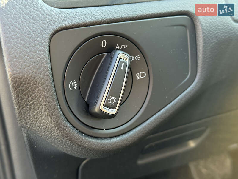 Хэтчбек Volkswagen e-Golf 2018 в Ровно