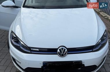 Хэтчбек Volkswagen e-Golf 2018 в Виннице