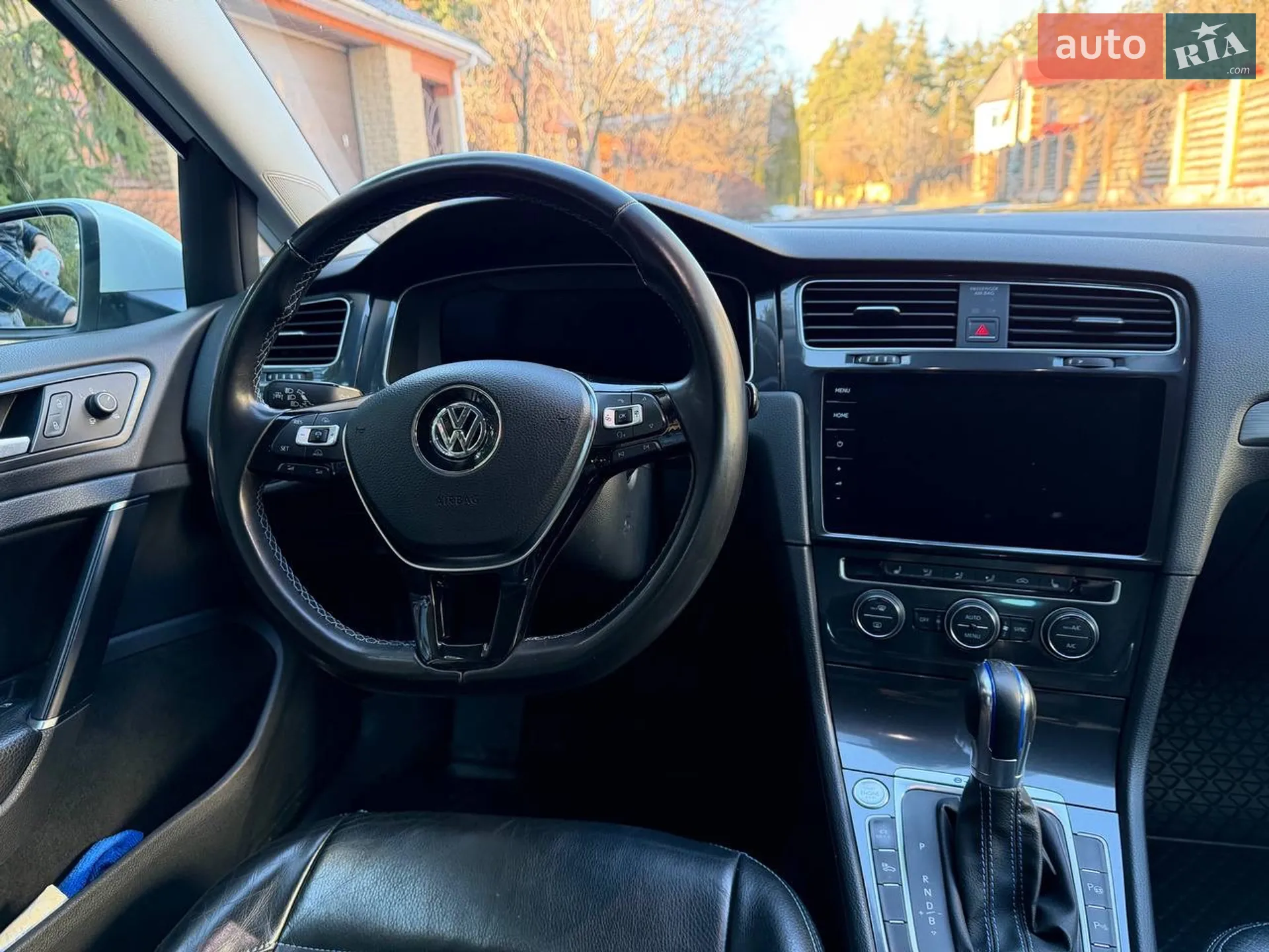 2017 Volkswagen Golf - мініатюра 20