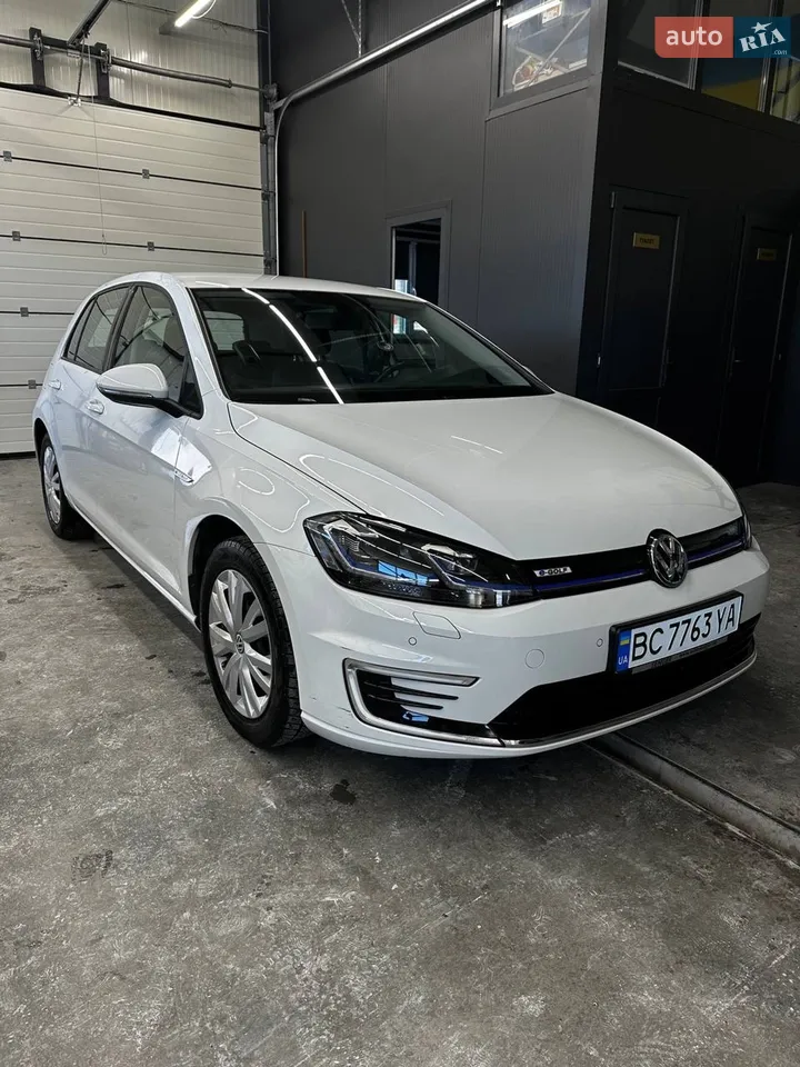 2020 Volkswagen Golf - мініатюра 17