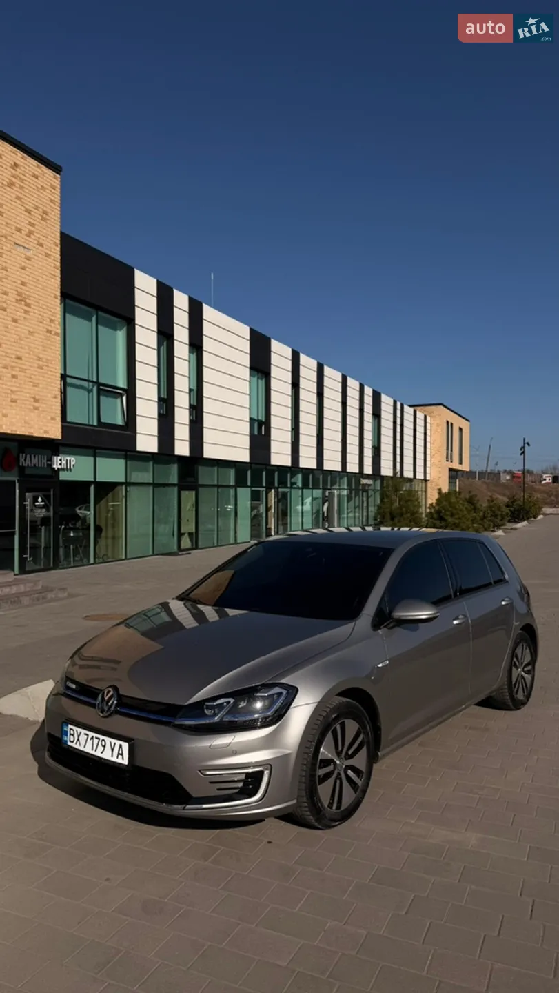 2019 Volkswagen Golf - мініатюра 2