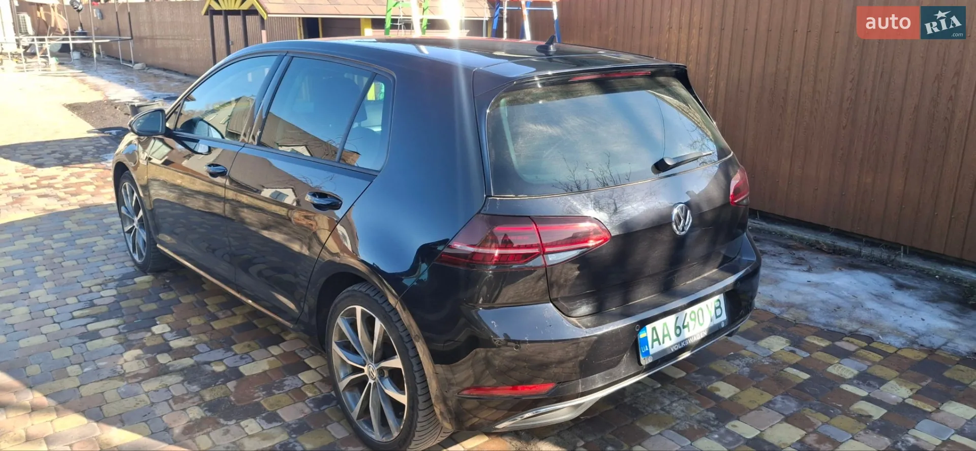 2019 Volkswagen Golf - мініатюра 4