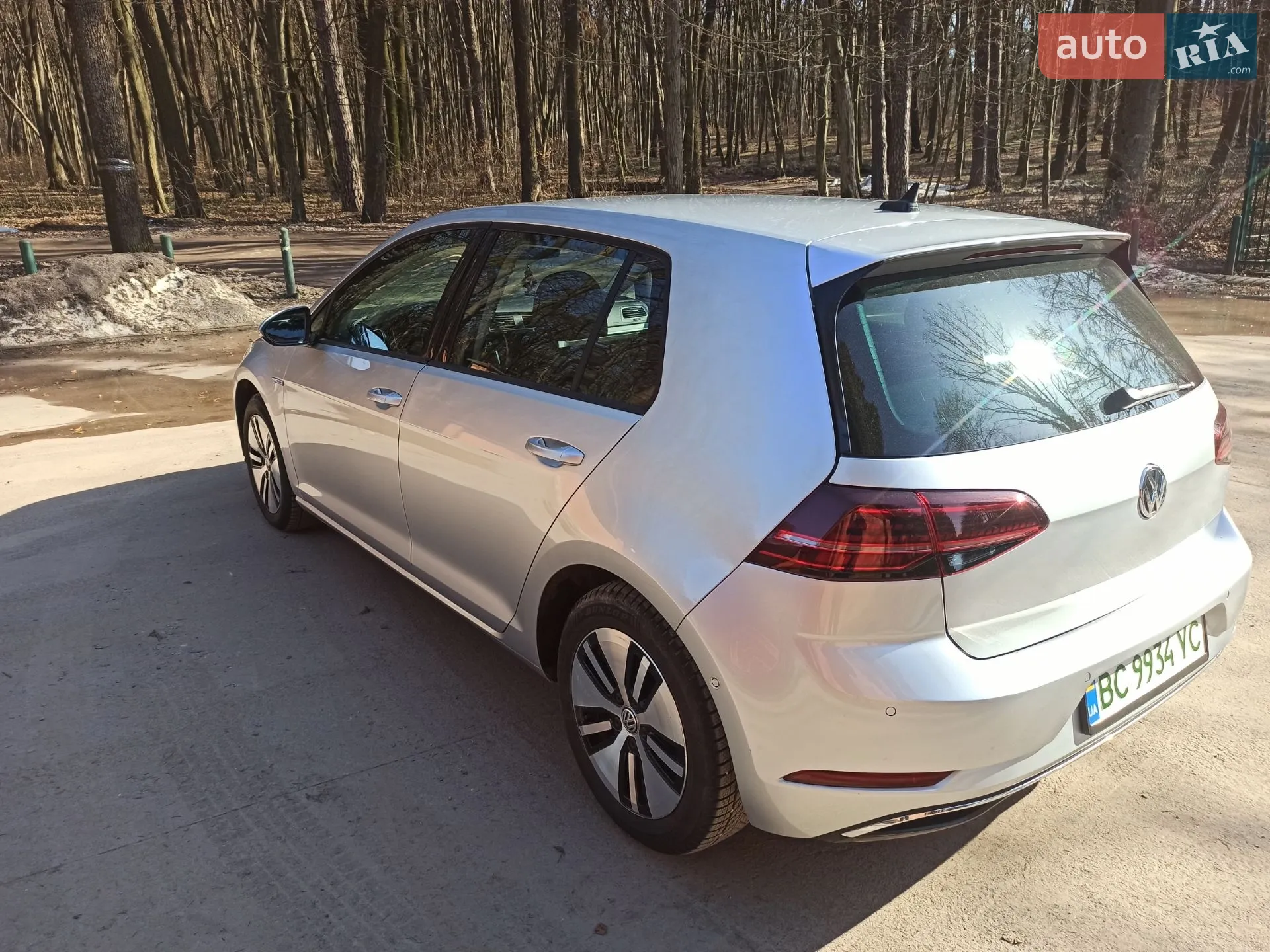 2019 Volkswagen Golf - мініатюра 4