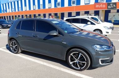 Хэтчбек Volkswagen e-Golf 2020 в Луцке