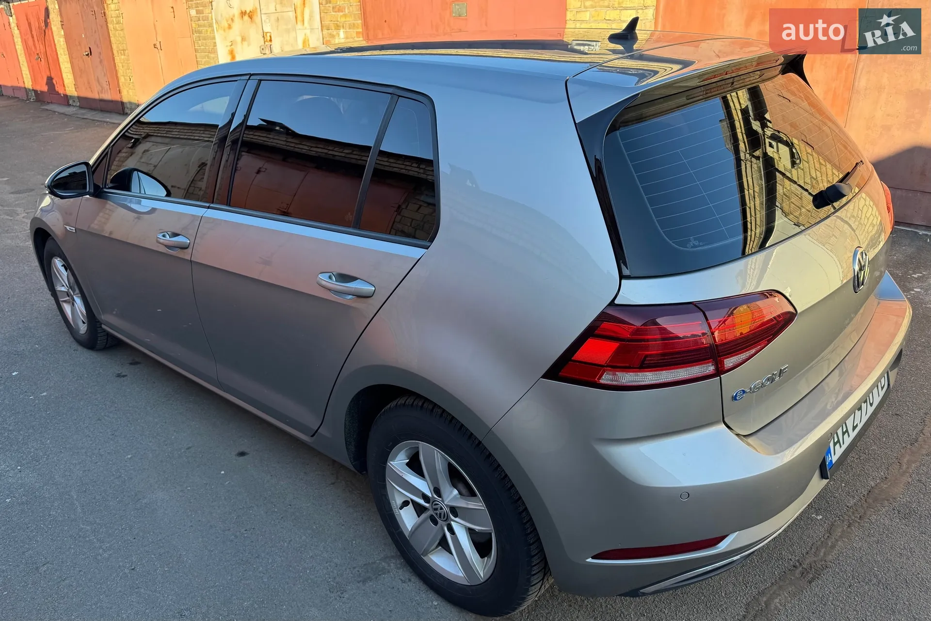 2017 Volkswagen Golf - мініатюра 6