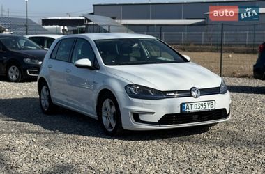 Хэтчбек Volkswagen e-Golf 2016 в Ивано-Франковске