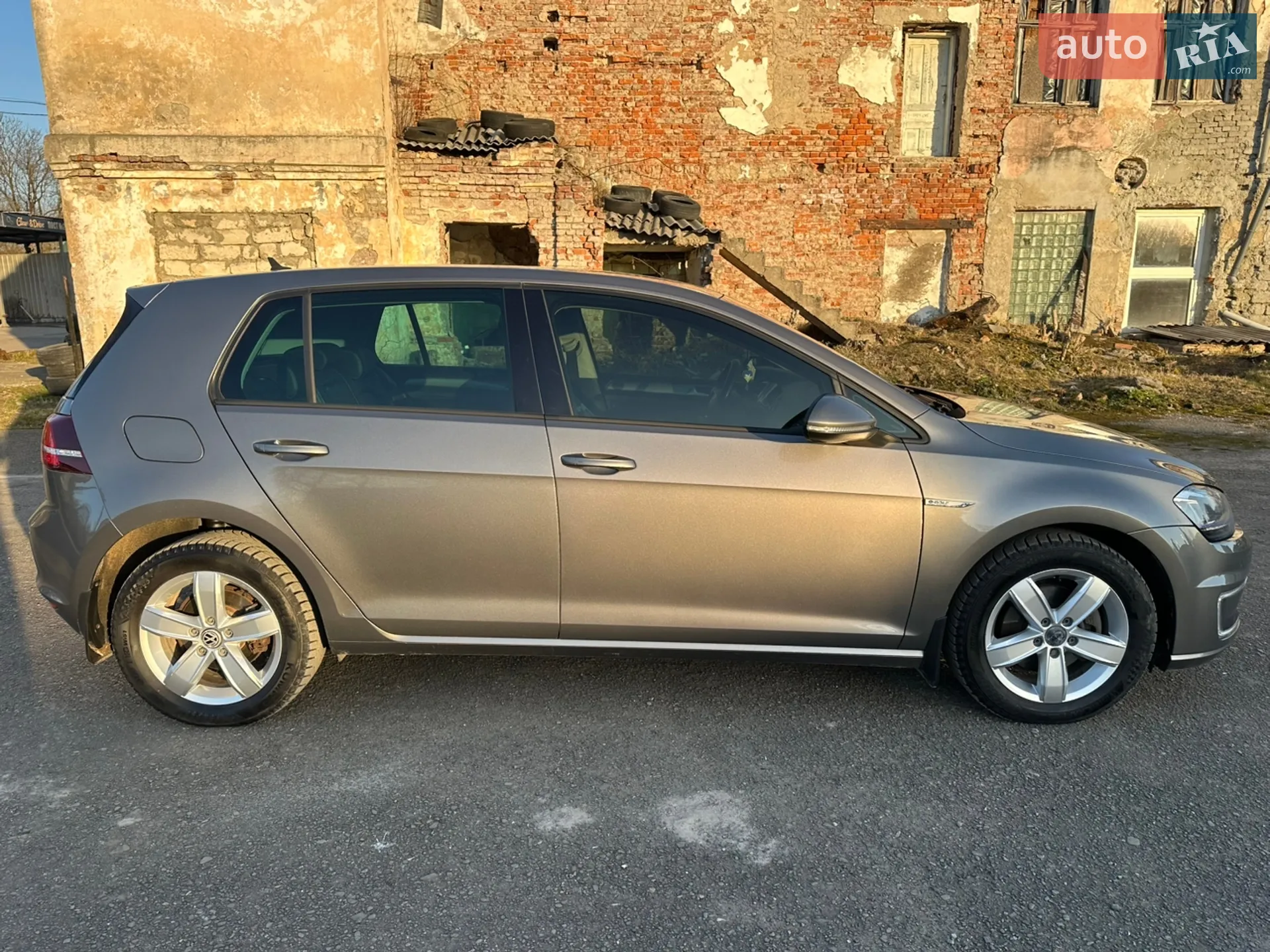 2016 Volkswagen Golf - мініатюра 9