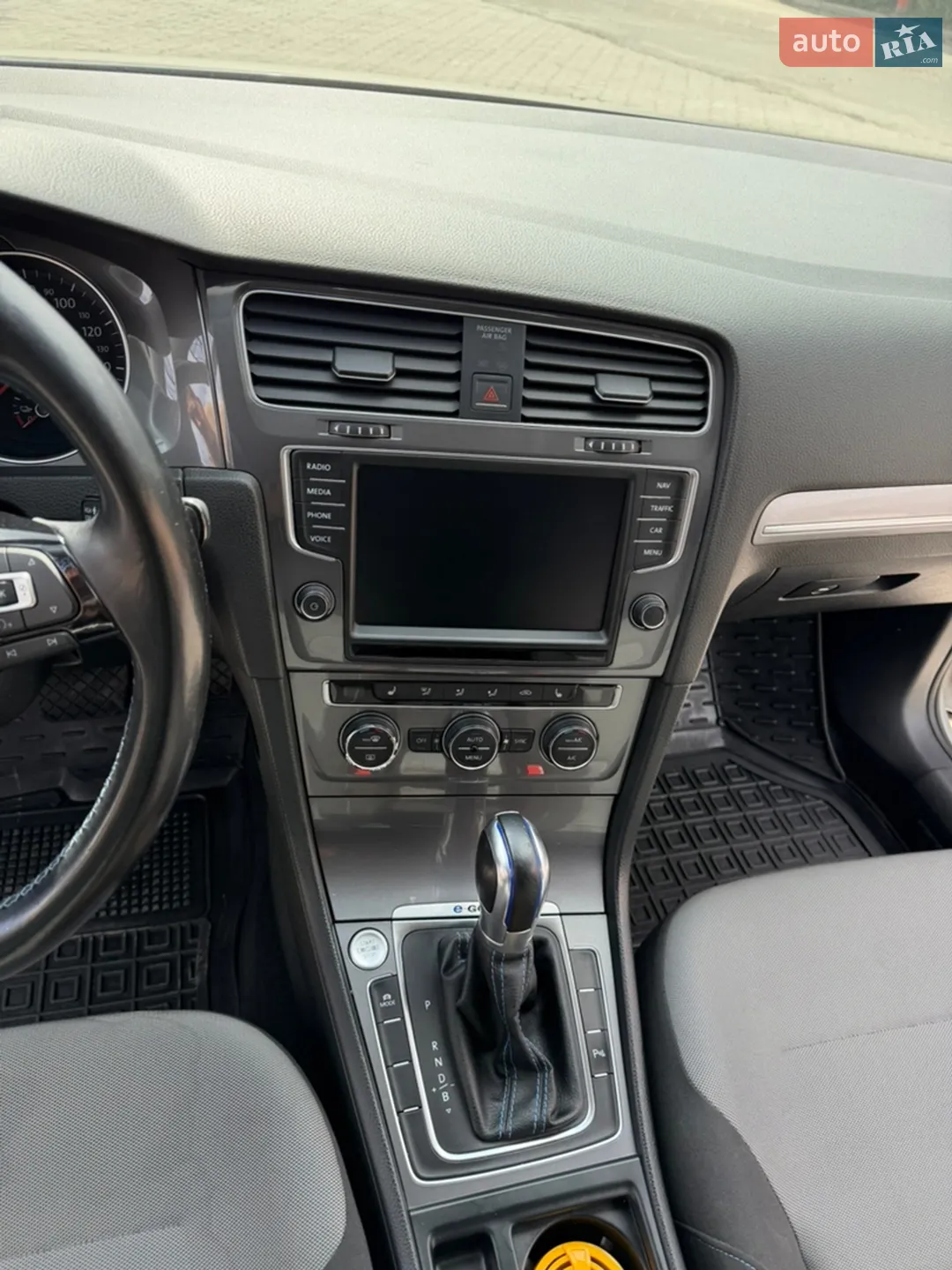 2014 Volkswagen Golf - мініатюра 10