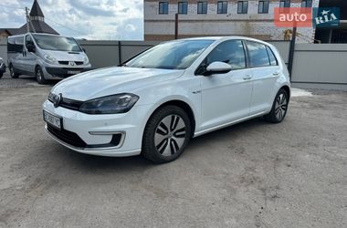 Хэтчбек Volkswagen e-Golf 2014 в Сокале