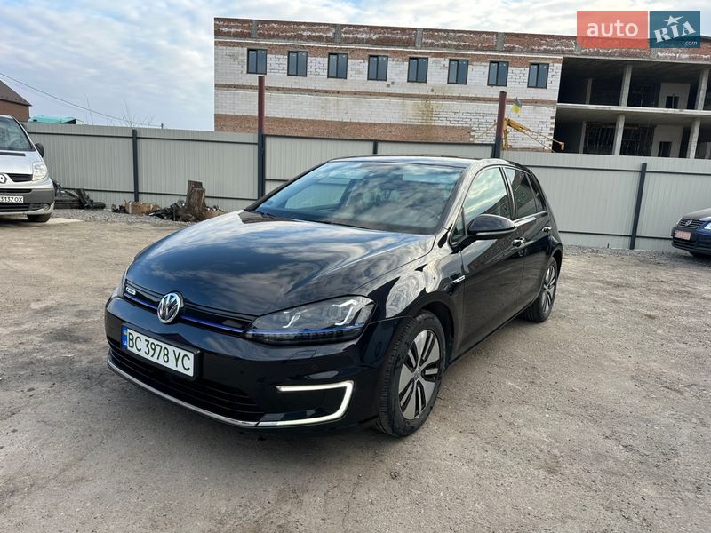 Volkswagen e-Golf 2016