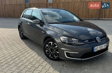 Хэтчбек Volkswagen e-Golf 2017 в Львове