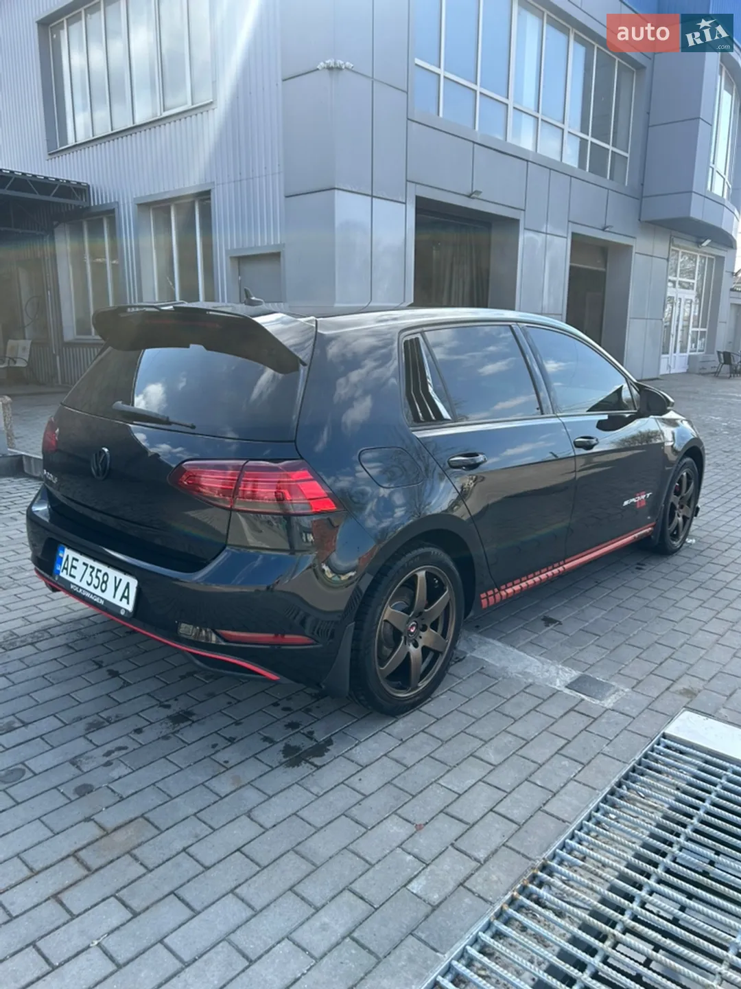 2018 Volkswagen Golf - мініатюра 3