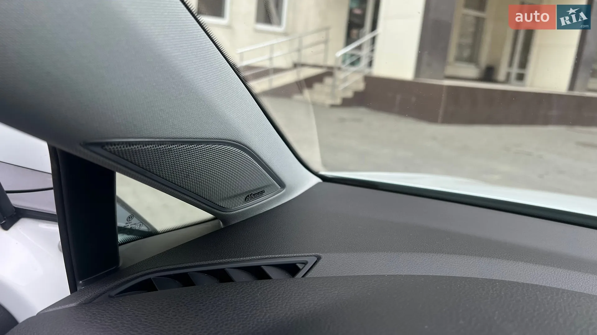 2018 Volkswagen Golf - мініатюра 4