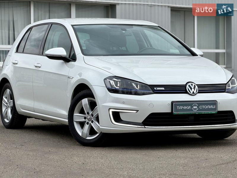 Volkswagen e-Golf 2015 Volkswagen e-Golf 2015