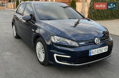 Хетчбек Volkswagen e-Golf 2015 в Ужгороді