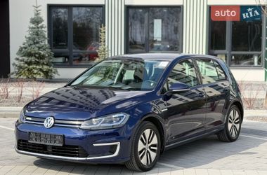 Хэтчбек Volkswagen e-Golf 2018 в Городке