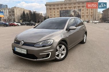 Хетчбек Volkswagen e-Golf 2015 в Харкові
