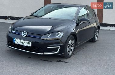 Хетчбек Volkswagen e-Golf 2015 в Вінниці