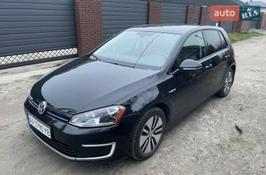 Хетчбек Volkswagen e-Golf 2016 в Боярці