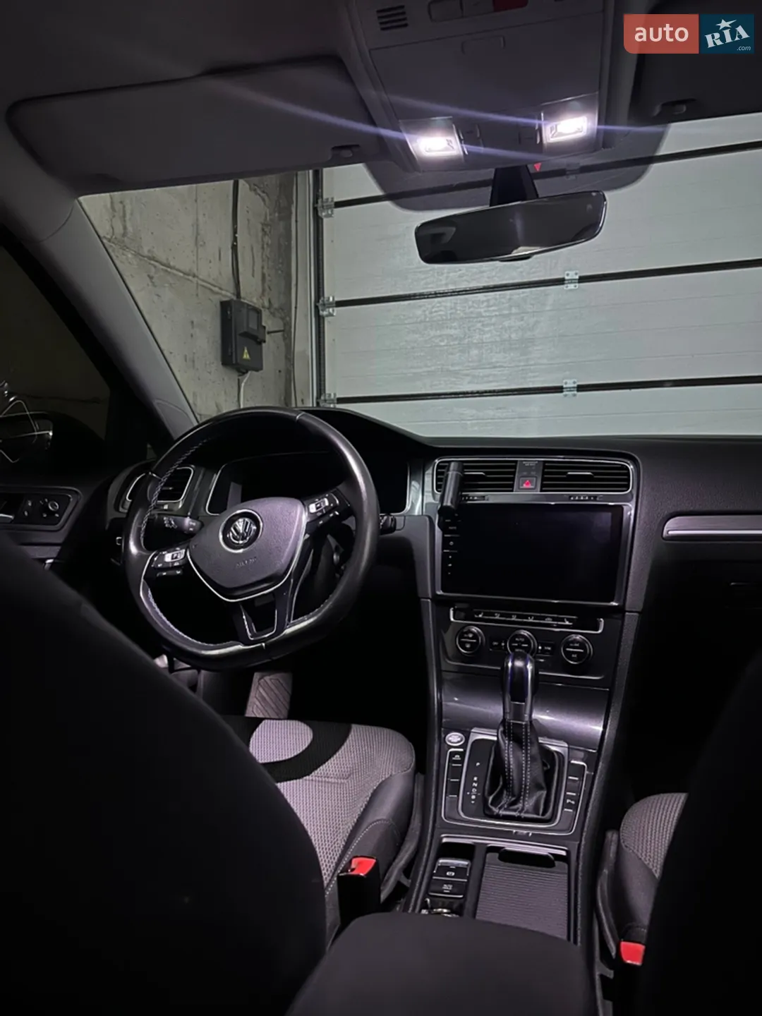 2017 Volkswagen Golf - мініатюра 3