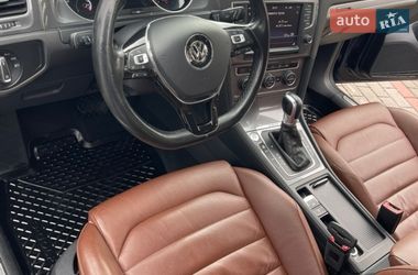 Хетчбек Volkswagen e-Golf 2014 в Рівному
