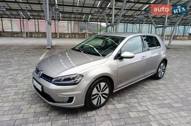 Хэтчбек Volkswagen e-Golf 2016 в Львове
