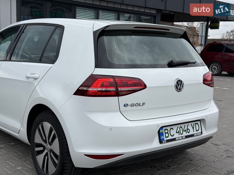 Хэтчбек Volkswagen e-Golf 2014 в Владимире