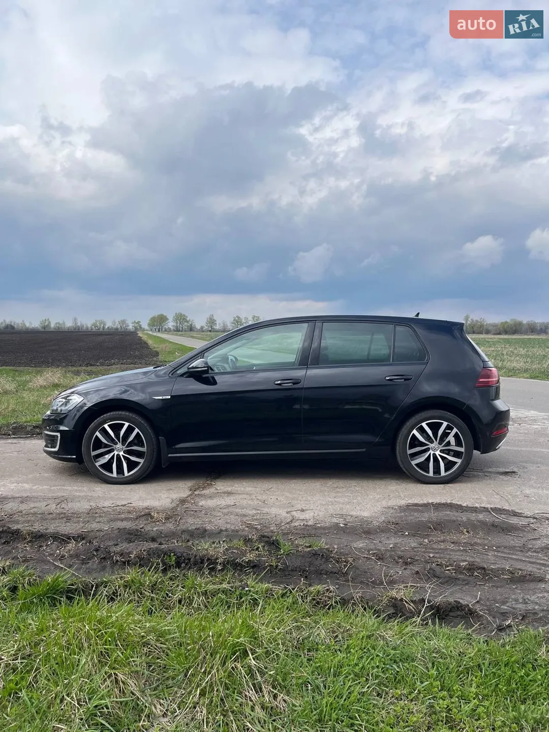 2019 Volkswagen Golf - мініатюра 3