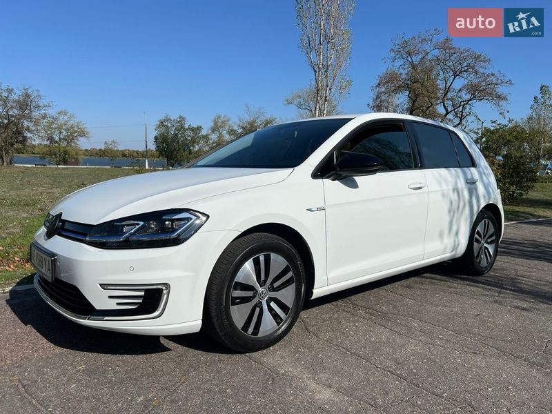Volkswagen e-Golf 2020