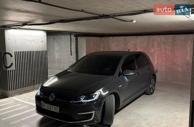 Хэтчбек Volkswagen e-Golf 2020 в Львове