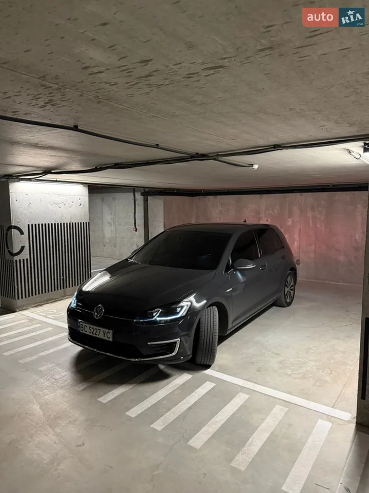 2020 Volkswagen Golf - мініатюра 25