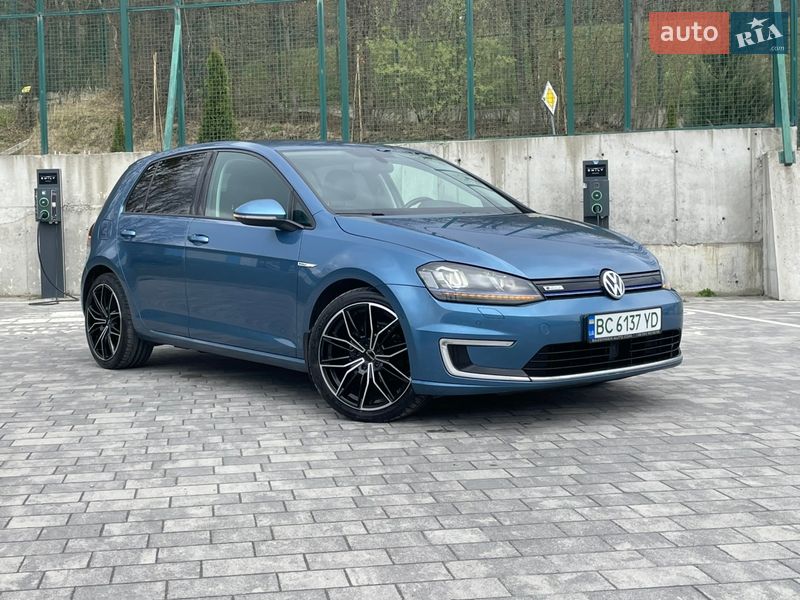 Хэтчбек Volkswagen e-Golf 2016 в Львове