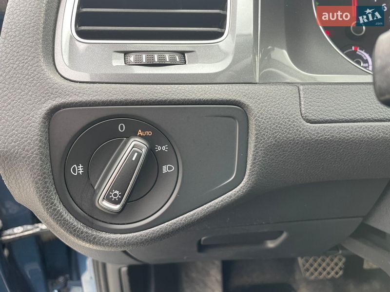 Хэтчбек Volkswagen e-Golf 2016 в Львове