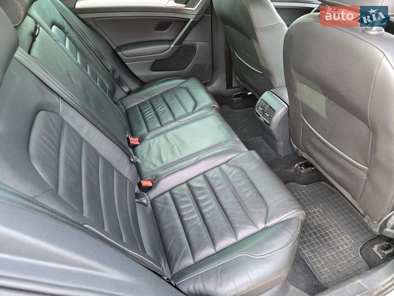 Хэтчбек Volkswagen e-Golf 2014 в Владимире