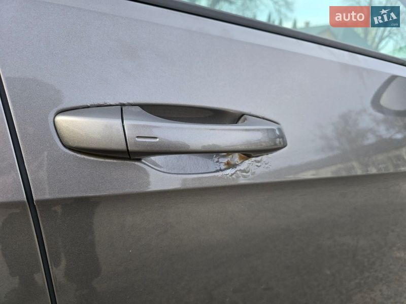 Хэтчбек Volkswagen e-Golf 2014 в Владимире