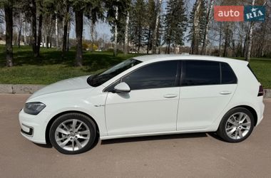 Хетчбек Volkswagen e-Golf 2014 в Житомирі