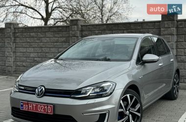 Хетчбек Volkswagen e-Golf 2018 в Дубні