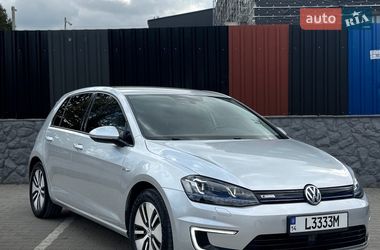 Хэтчбек Volkswagen e-Golf 2016 в Львове