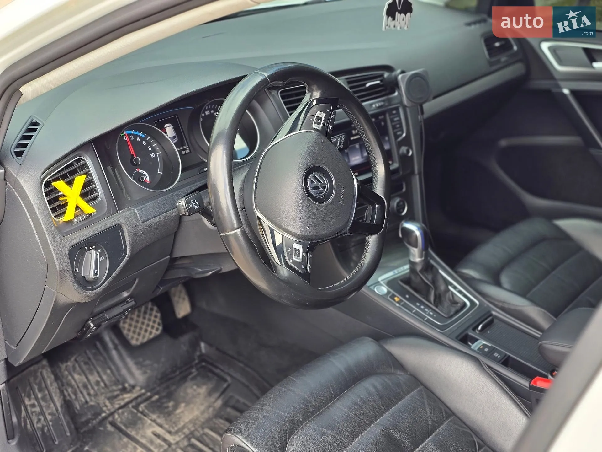 2014 Volkswagen Golf - мініатюра 9