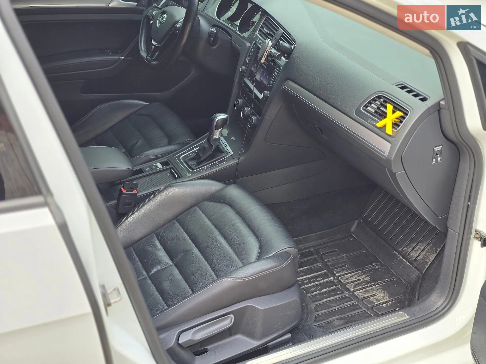 2014 Volkswagen Golf - мініатюра 20