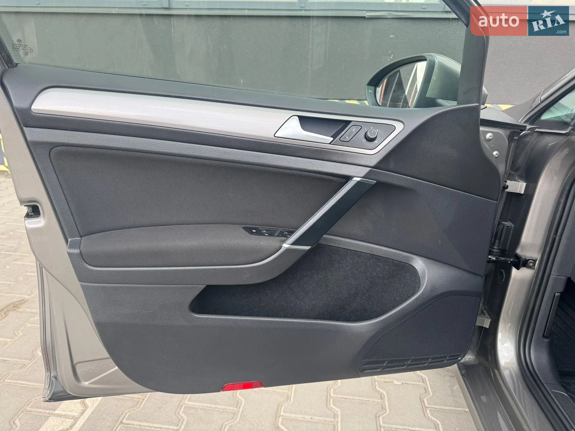 2016 Volkswagen Golf - мініатюра 27