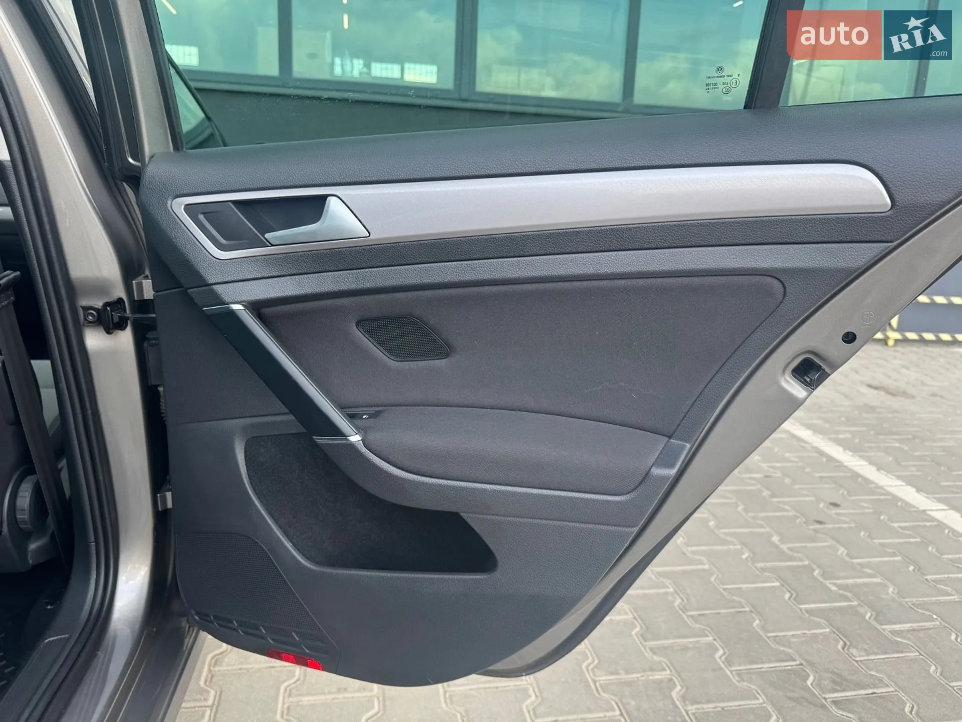 2016 Volkswagen Golf - мініатюра 40