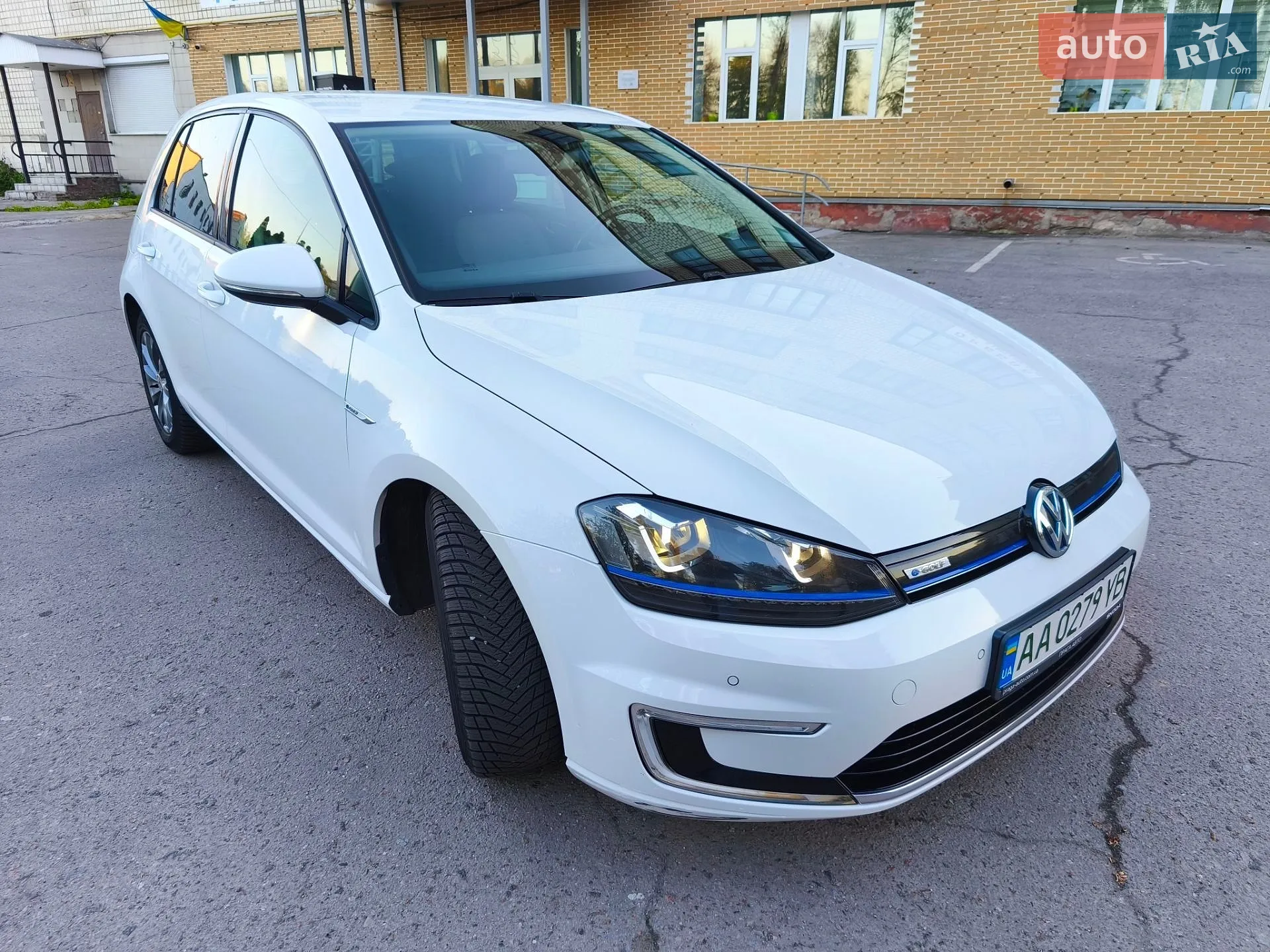 2014 Volkswagen Golf - мініатюра 3