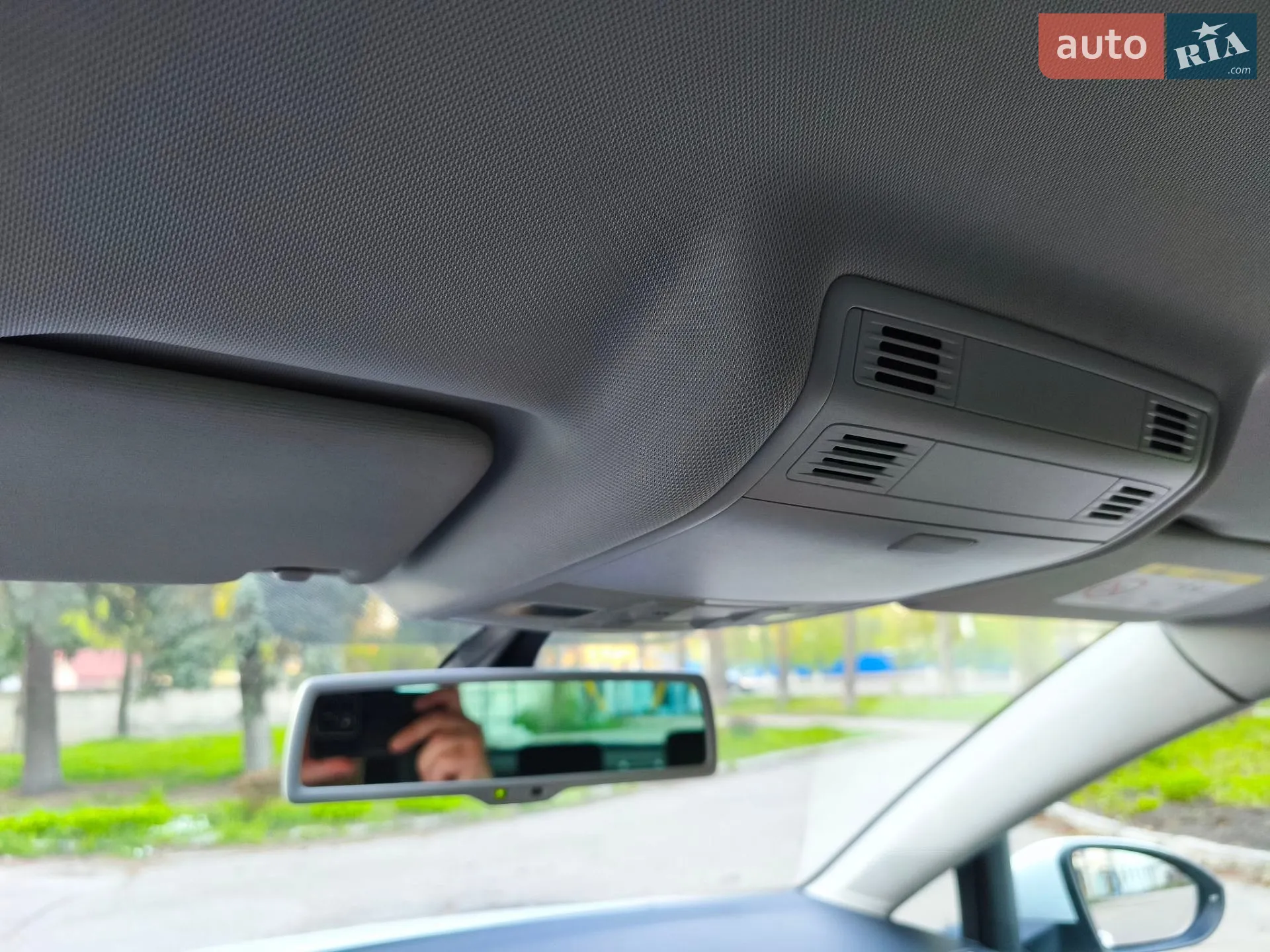 2014 Volkswagen Golf - мініатюра 27