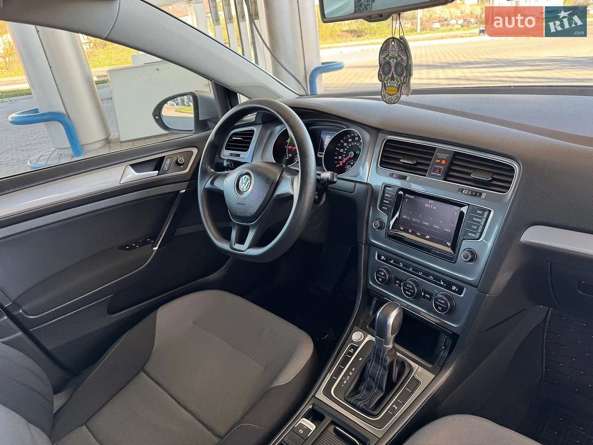 2015 Volkswagen Golf - мініатюра 39