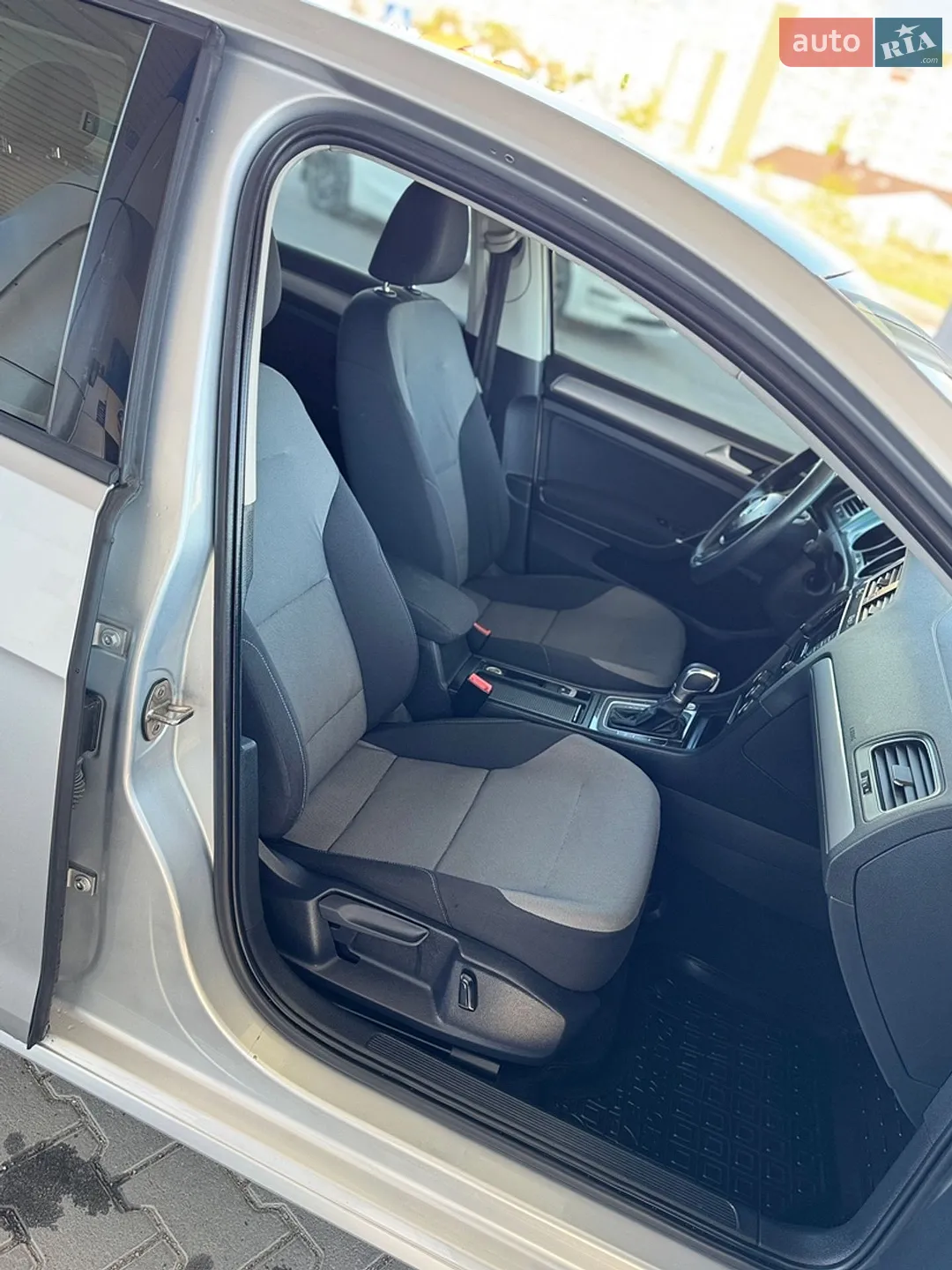 2015 Volkswagen Golf - мініатюра 42